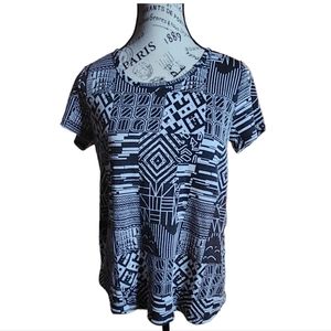 Lularoe Black and White Top Oversized Size X-Small